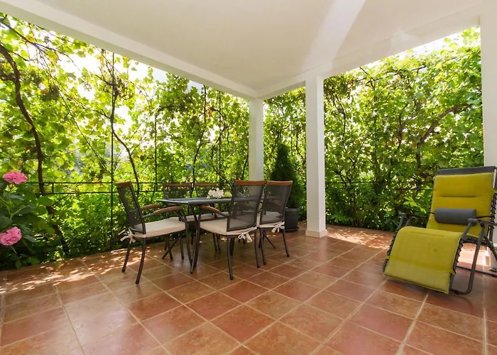 Lorenzo * 特罗吉尔