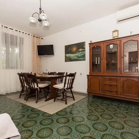 Lorenzo * تروغير