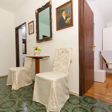 Apartamento Lorenzo Trogir