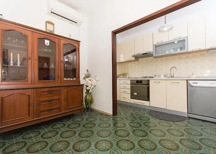 Lorenzo Apartament *